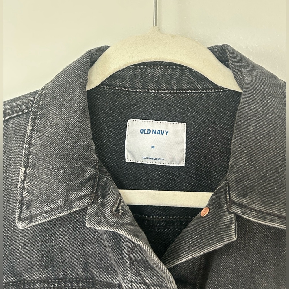 Old Navy Denim Jacket (M) - Picture 2 of 4